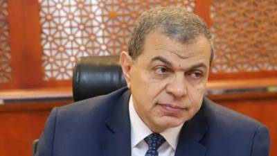 القوي العاملة: تعيين 1906 شابًا بينهم 20 من ذوى القدرات الخاصة