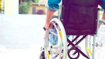 إيقاف صرف المعاشات المستحقة لذوي الإعاقة.. شائعة أم حقيقة؟
