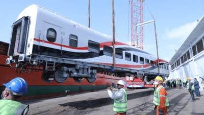 "السكة الحديد" تستقبل دفعة جديدة من عربات القطارات الروسية..غدا