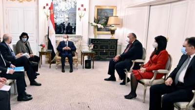 السيسى يلتقى سكرتيرعام منظمة التعاون الاقتصادي والتنمية بباريس