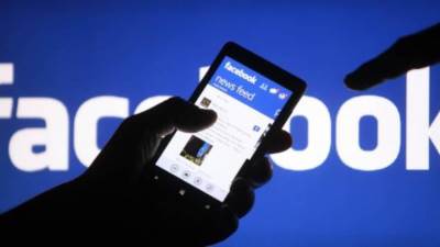 عطل مفاجئ في شبكات التواصل الاجتماعي و جاري العمل علي اصلاحه