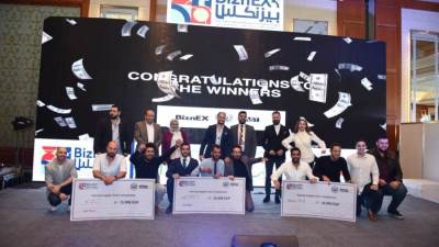 «بيزنكس 2020» يتحدى كورونا.. 4 آلاف زائر وصفقات تجارية بـ300 مليون جنيه على مدار يومي المعرض