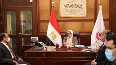 وزيرا الصحة والتنمية المحلية يتابعان آلية عمل مبادرة "المركزي" لدعم القطاع الصحي 