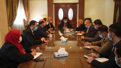 وزير الشباب والرياضة يجتمع باللجنة المنظمة لبطولة العالم لليد