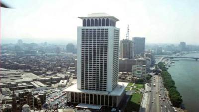 مصر تدين استهداف ناقلة نفط بميناء جدة السعودي