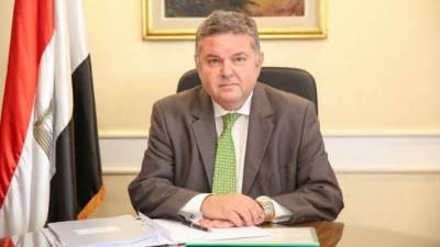 "قطاع الأعمال": بيع 9.2 ألف قنطار في مزادين للقطن بالشرقية والبحيرة