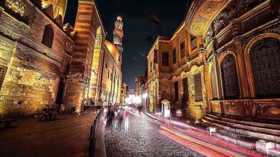 تطوير القاهرة التاريخية وعواصم المحافظات.. مهمة عاجلة من الرئيس للحكومة