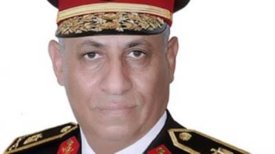 السيسي يصدر قرارين بتعيين اللواء حجازي عبد الموجود قائدًا للدفاع الجوي وعلى فهمي مستشارًا عسكريًا