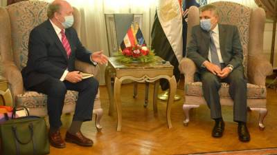 الفريق أسامة ربيع يلتقي رئيس جمعية أصدقاء ديليسبس لبحث سبل التعاون المشترك