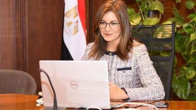 وزيرة الهجرة تشارك في ندوة "اليونسكو" احتفالا باليوم العالمي للغة العربية