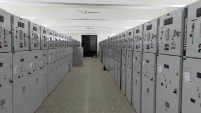 وزير الإسكان: إطلاق التيار الكهربائي ببعض أحياء مشروع "بيت الوطن" بالقاهرة الجديدة