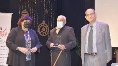 وزيرة الثقافة تُكرم مبدعي الترجمة  في اليوم العالمي للغة العربية 