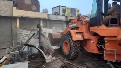 أجهزة 4 مدن جديدة تواصل شن حملات رفع الإشغالات وضبط المخالفات