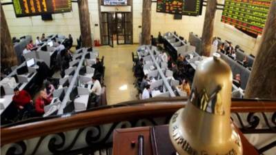 ارتفاع جماعي لمؤشرات البورصة بمنتصف تعاملات اليوم الأحد