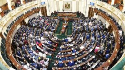 «الأمين العام للنواب»: ننتظر دعوة الرئيس للجلسة العامة