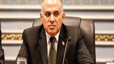 وزير الري يوجه بمواصلة الجهود لحماية أملاك الدولة من كل أشكال التعديات