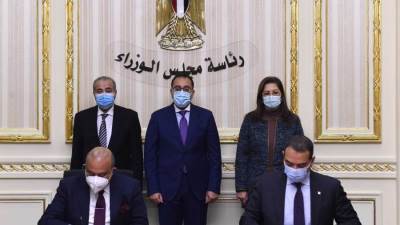 رئيس الوزراء يشهد توقيع بروتوكول تعاون بين جهاز تنمية التجارة الداخلية وصندوق مصر السيادي