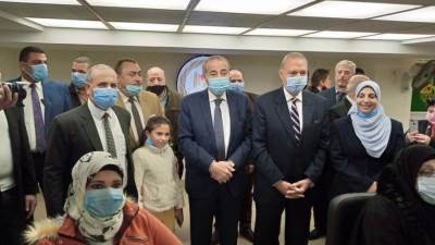 وزير التموين ومحافظ القليوبية يفتتحان مركز خدمة المواطنين المطور في شبرا الخيمة