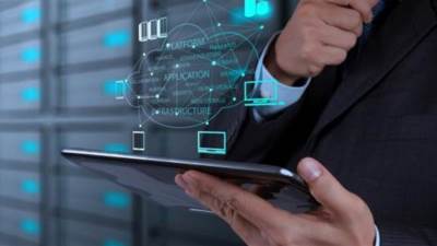 بالإنفوجراف.. حصاد قطاع الاتصالات وتكنولوجيا المعلومات لعام 2020