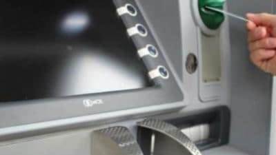 تعرف علي  قيمة الرسوم الجديده لـسحب والاستعلام عن الرصيد بالبنوك ابتداءً من الجمعة 