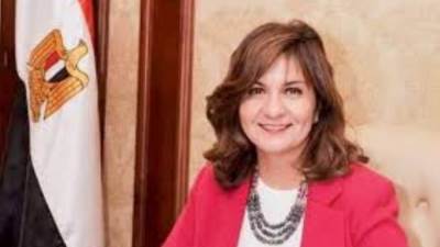 وزيرة الهجرة تناشد النوادي المصرية  بدبي والشارقة لمساعدة المصريين العالقين بالإمارات