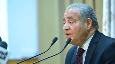 وزير التموين: ننتج 270 مليون رغيف مدعم يوميا ونصيب الفرد وصل لـ3.6 رغيف