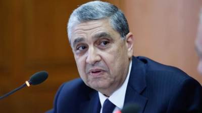 الكهرباء: إجراء دراسات للربط بين مصر وقبرص واليونان