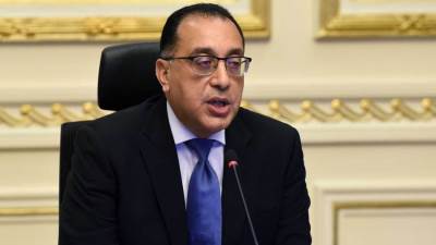 رئيس الوزراء يُهنئ البابا تواضروس الثاني بعيد الميلاد المجيد