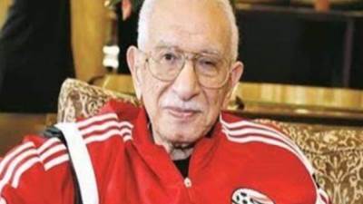 الأهلي ينعى وفاة الخبير الكروي طه الطوخي