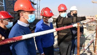 مسئولو "الإسكان" يتفقدون المشروعات المختلفة الجارى تنفيذها بالعاصمة الإدارية الجديدة