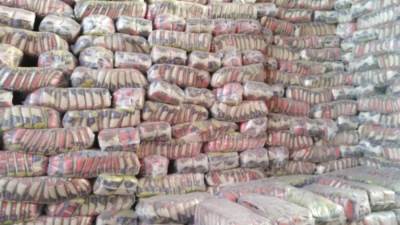 القبض على مسؤولي مخازن بحوزتهما 79 طن أرز في القاهرة