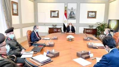 السيسي يطلع علي تطورات "منظومة شبكة الاتصالات الفضائية الخاصة بالدولة