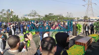 وصول جثمان الفنان الراحل هادى الجيار إلى مسجد الشرطة بالشيخ زايد