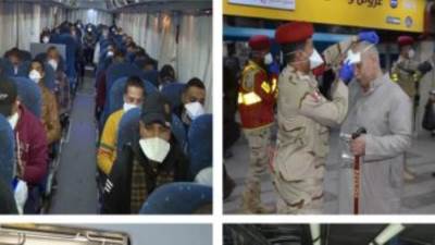 القوات المسلحة توزع الكمامات على المواطنين للحد من انتشار كورونا