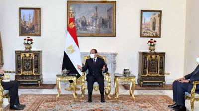 السيسى يبحث مع وزير خارجية فرنسا قضايا شرق المتوسط وقارة إفريقيا