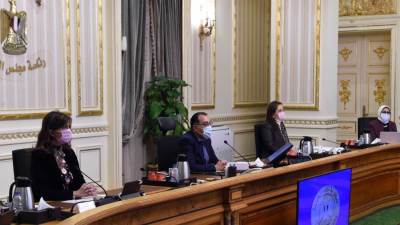 مدبولي يهنئ رئيس مجلس النواب والوكيلين ويوجه حكومته بالتنسيق مع البرلمان لتحقيق مصلحة مصر