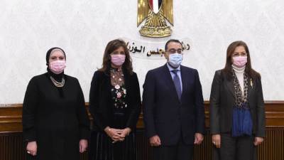 وزير الهجرة: تسجيل بيانات العائدين من الخارج باستمارة "نورت بلدك" لتوفيق مؤهلاتهم مع سوق العمل