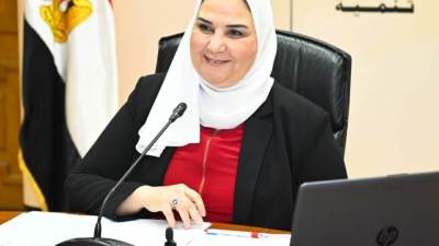 وزيرة التضامن الاجتماعى تلتقى طلاب "تكافل وكرامة" المتفوقين الحاصلين على منح جامعية