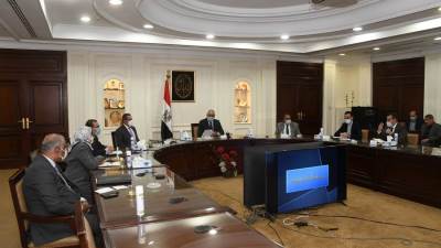 وزير الإسكان يتابع أعمال الرفع المساحى للمرحلة الأولى بمدينة رأس الحكمة الجديدة