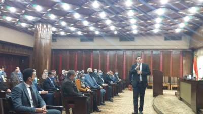 الوزارة تستعرض جهود تنمية القدرات الرقمية للمرشحين للانتقال للعاصمة الإدارية