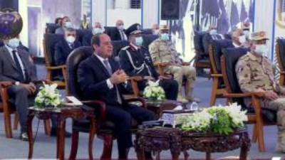 الرئيس السيسي يشاهد فيلما تسجيليا بعنوان كنوز مصر