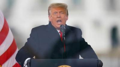 ترامب بأول تعليق بعد مغادرة البيت الأبيض: «سنفعل شيئًا»