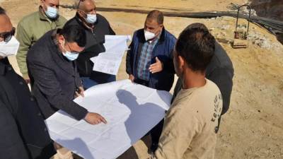 رئيس جهاز 6 أكتوبر يتفقد عدداً من مشروعات الخدمات والطرق بالمدينة