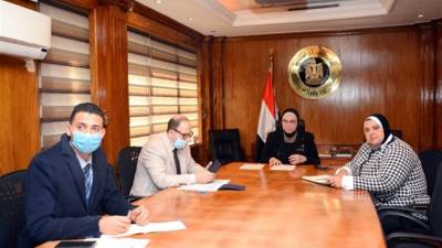 وزيرة التجارة تشارك في ندوة "أفتياس 2"