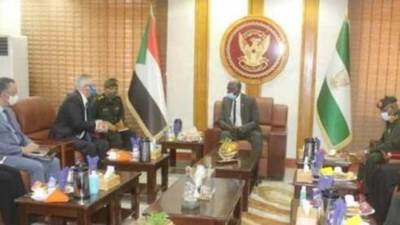 الخرطوم وواشنطن تبحثان تعزيز التعاون العسكري 