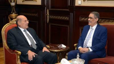 نقيب الصحفيين: مجلس الشيوخ عاد في توقيت شديد الأهمية