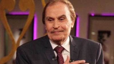 وفاة الفنان عزت العلايلي صباح اليوم عن عمر يناهز 87 عاما
