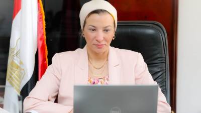 وزيرة البيئة تبحث مع محافظ البنك المركزي آليات دعم شركات تحويل المخلفات لطاقة