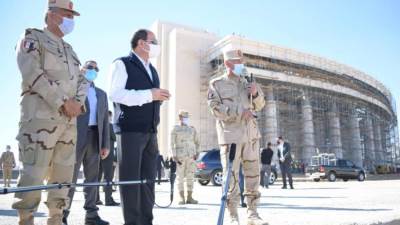 السيسي يتفقد العاصمة الادارية الجديدة صباح اليوم  