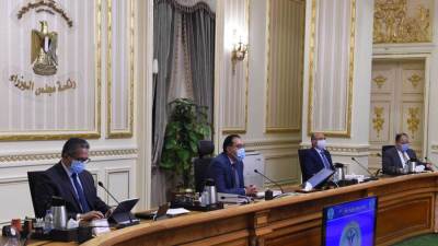 رئيس الوزراء: نقل الموظفين بشكل تدريجى للعاصمة الإدارية النصف الثانى من 2021